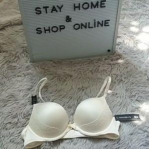ambrielle ultimate upsize with lace